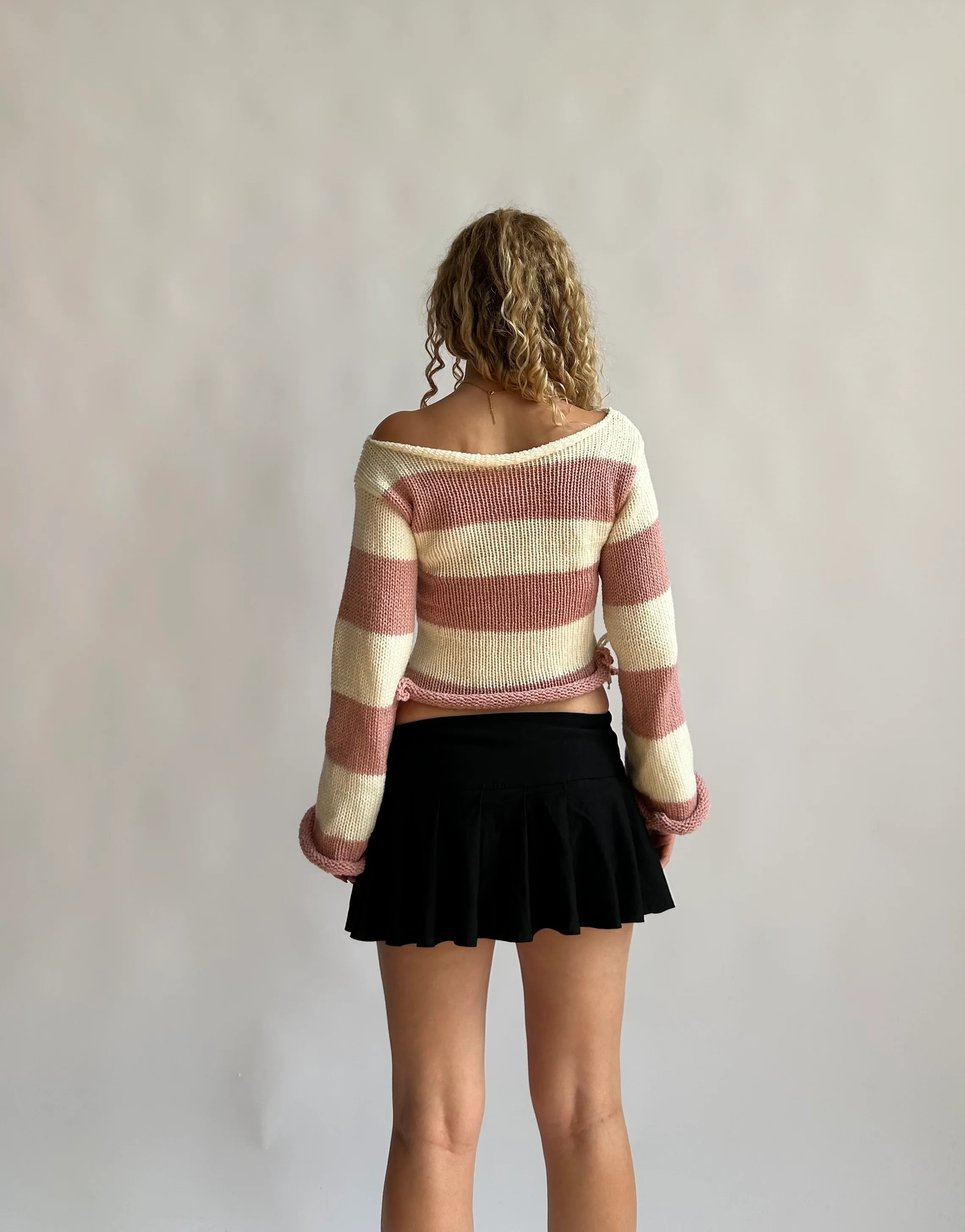 Pink striped sweater - Image 3