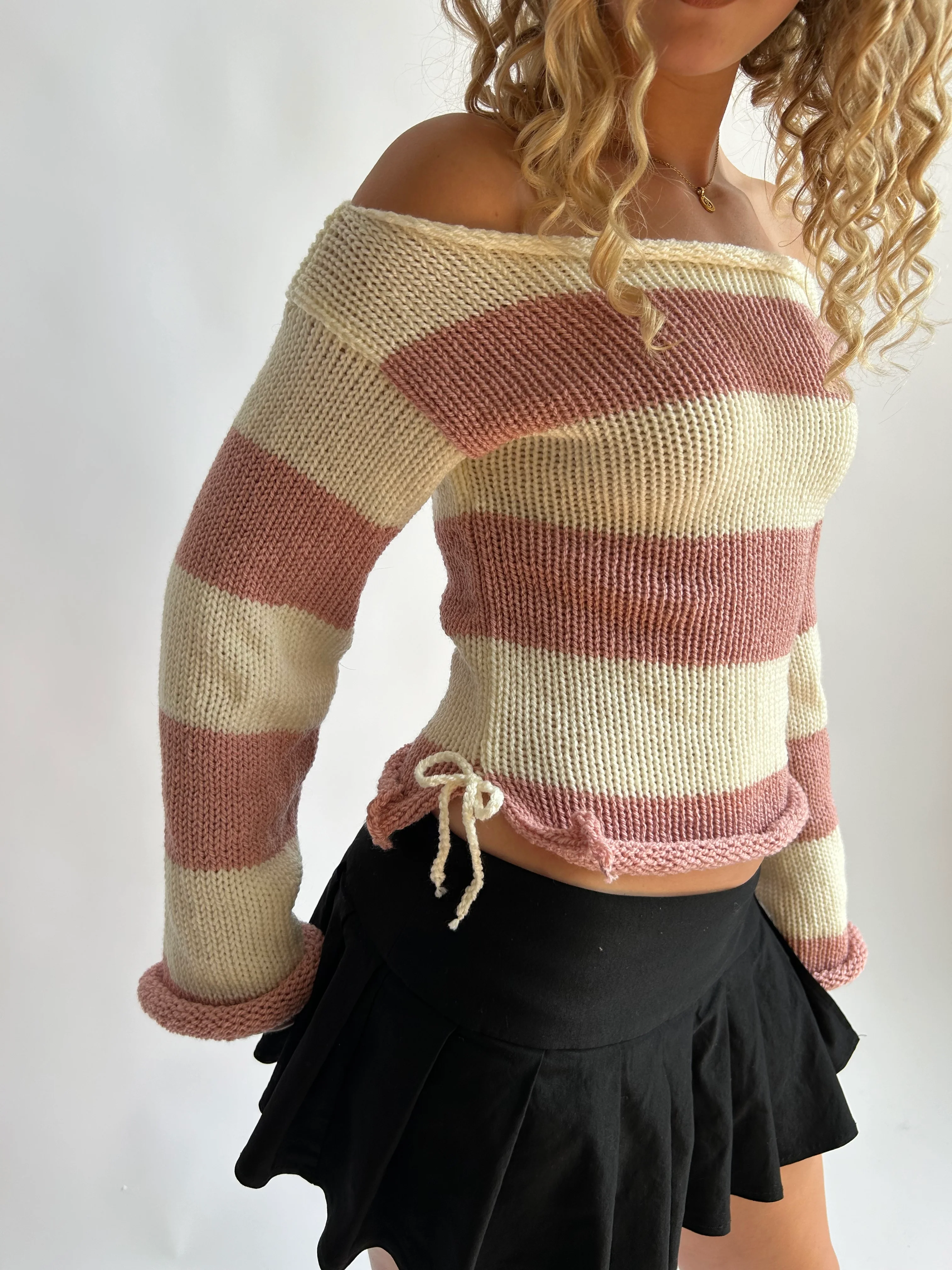 Pink striped sweater - Image 4